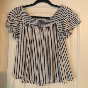 AE Off-the-Shoulder Top